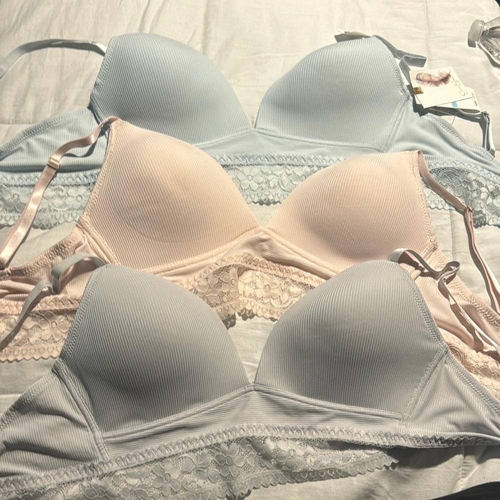 3 pack 36C No wire Jessica Simpson Bras